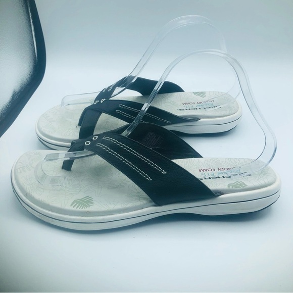 Sketchers, memory foam, women’s sandals with toe grip Size 10 - Picture 3 of 7